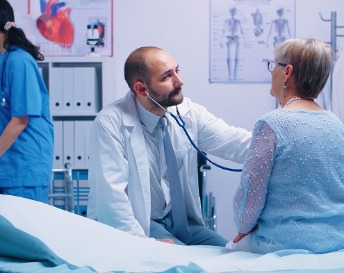 Demandas contra Planos de Saúde: Direitos de Pacientes com Doenças Crônicas e Condições de Saúde Graves